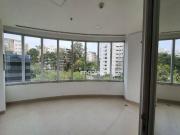 Conjunto comercial com 551 mÂ² localizado na ChÃ¡cara...