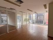 Conjunto comercial na Av. Paulista