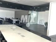 Conjunto comercial para locação, no coração da Vila...