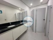 Conjunto Comercial Premium na Av. Roque Petroni:...