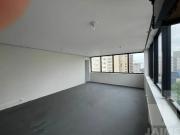 Conjunto Comercial próximo à Avenida Angélica com 1...