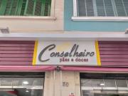 Apartamento Sobre Loja 80 mts uteis 2 Quartos e 2...