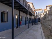 Conjunto de 12 casas reabilitadas e terreno com projeto...