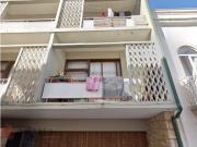 Conjunto de 2 fraes geminadas com garagem, logradouro e...