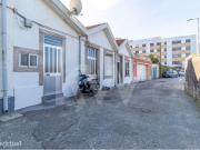 Conjunto de 3 moradias Trreas perto de Santo Ovdio
