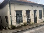 Conjunto de 5 casas arrendadas | Centro de Gaia |...