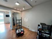 Conjunto Comercial no NovAmérica de 45 m², próximo à...