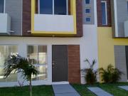 CONJUNTO PRIVADO CON ALBERCA A 5 MINUTOS DE EJERCITO...