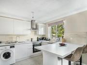 Connaught Gardens, Morden, 2 Bedroom Apartment