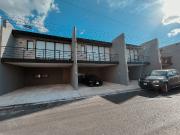 | Conoce esta genial townhouse en renta |