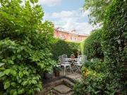 Constantine Road, London, Studio Apartment For