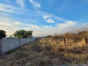 Construye la casa de tus sueños en un terreno a un súper...