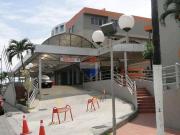 Consultorio en edificio Clinica Kennedy Alborada