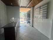 Consultorio en renta en Av. Las Americas DV 71C1B