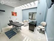 Consultorios totalmente equipados en ALQUILER General...