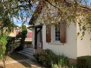 Contemporaine de plain pied avec jardin à proximité des...