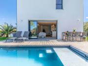 CONTEMPORAINE EN BORDURE DE FORÊT