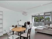 Contemporary 2 Bedroom Apartment with City Views in Zetland