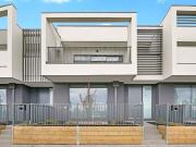 Contemporary 3 Bedroom Townhouse Now Available!