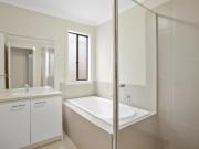 Contemporary 4 Bedroom Home