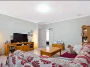 CONTEMPORARY 4 x 2 IN BALDIVIS