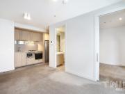 Contemporary Apartment in Bustling South Yarra Location