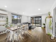 CONTEMPORARY CLASS IN ALFREDTON