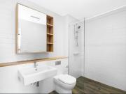 Contemporary Comfort in a Prime Penrith Location