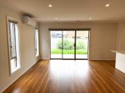 Contemporary Comfort Near Top Schools & Shops!