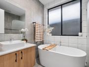 Contemporary Elegance Meets Everyday Comfort Contemporary Elegance Meets Everyday Comfort