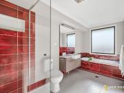 Contemporary Family Home in Bonner!