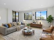 Contemporary Front Facing Apartment in the Prestigious...