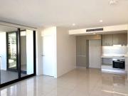 Contemporary Inner City Living with an Outstanding...