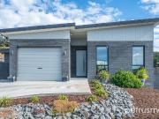 Contemporary Living, Move In Ready