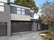 Contemporary Living with Expansive Outdoor Space