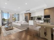 Contemporary Luxury in the Heart of Mascot