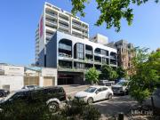Contemporary One Bedroom Apartment in North Melbourne