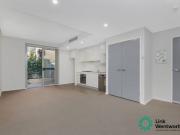 Contemporary One Bedroom with Parking Contemporary One Bedroom with Parking