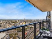 Contemporary Southbank Living with Sweeping Skyline Views