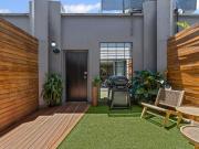 Contemporary Townhouse Style Living in Woolloomooloo