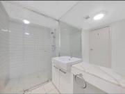 Contemporary Two Bedroom Apartment in the Iconic...