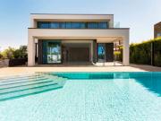 Contemporary Villa with Golf Views in Vilamoura