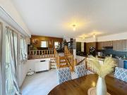 CONTHEY, appart. 5.5 pièces très bien rénové dans une...