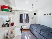 CONTHEY, appartement 5.5 pièces rénové dans une petite...
