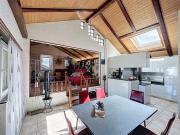 CONTHEY, geschmackvoll renovierte 4,5 Zimmer Wohnung in...