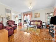 Convenience! Fully Furnished Townhouse including gardening