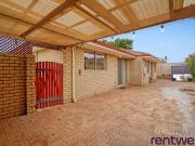 Convenience & Low Maintenance Living in the Hear of...