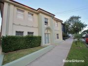 CONVENIENT 2 BEDROOM LIFESTYLE APARTMENT