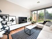 Convenient Camberwell Location