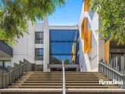 Convenient Cosmopolitan Living